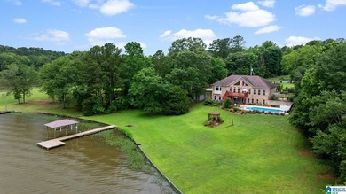 Stunning 4BR, 3BA lakefront retreat on Logan Martin Lake with - photo 1