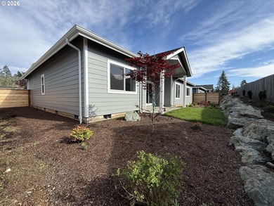 Welcome to this beautifully crafted new construction home, ready - photo 46