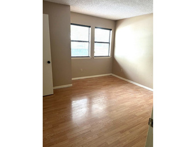 End unit with FULL GARAGE. Lots of huge oak trees and walking - photo 10