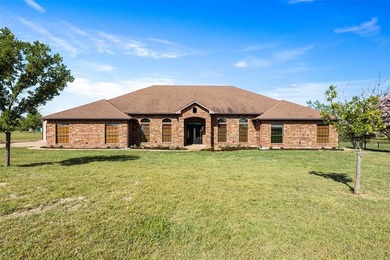 (private lake, pond, creek) Home For Sale in Moody Texas