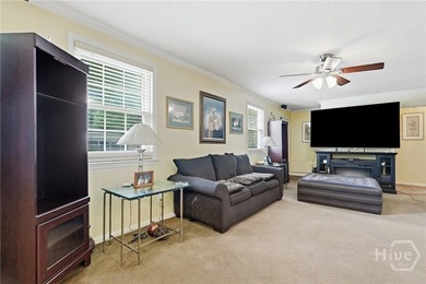Welcome to this spacious and well-maintained Southside Savannah - photo 4