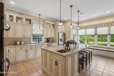 Welcome to prestigious Cranmore Manor where luxury living meets - photo 11