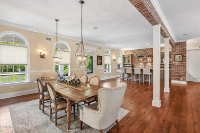 Welcome to prestigious Cranmore Manor where luxury living meets - photo 12