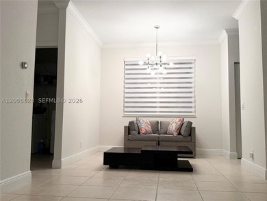 Beautiful Weston home in desirable Savanna Community - photo 14
