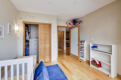 Bright and spacious 2 bed, 2 bath condo with incredible south