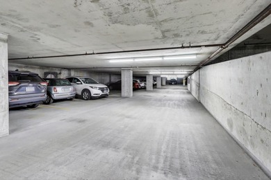 Bright and spacious 2 bed, 2 bath condo with incredible south