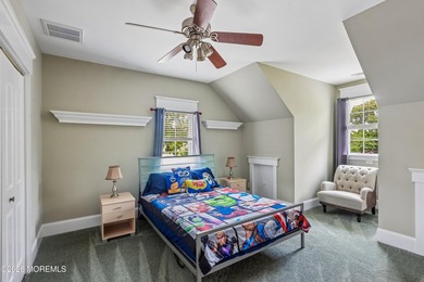 Welcome to prestigious Cranmore Manor where luxury living meets - photo 32