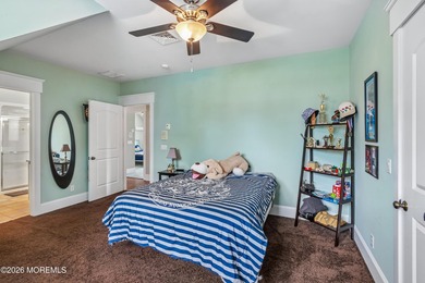 Welcome to prestigious Cranmore Manor where luxury living meets - photo 33