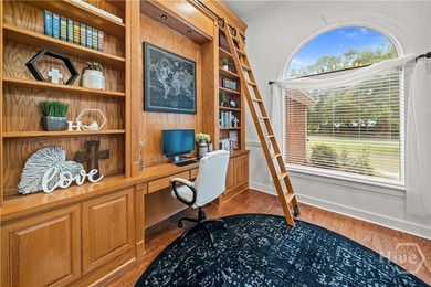 Welcome to this stunning full brick 4-bedroom, 3.5-bath home in - photo 7