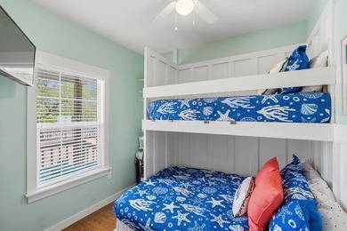 Coastal Cottage Retreat Near Copano Bay! Discover your perfect - photo 7