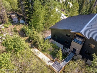Welcome to Aspen Ridge at Schweitzer--where you will find a - photo 38