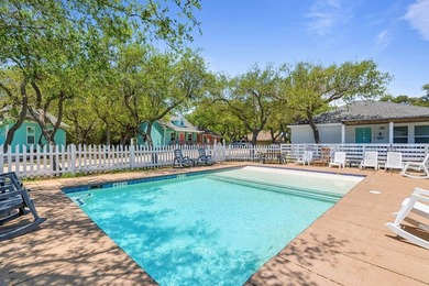 Coastal Cottage Retreat Near Copano Bay! Discover your perfect - photo 8