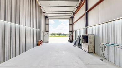 Available: +/-2,500 SF. Lease Rate: $10.50 PSF | Modified Gross - photo 7