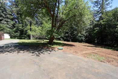 Welcome to Greene Acres. This 3-bedroom, 2-bath home sits on - photo 15