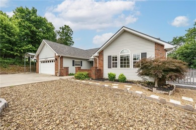Table Rock Lake - Carroll County Home For Sale in Holiday Island Arkansas