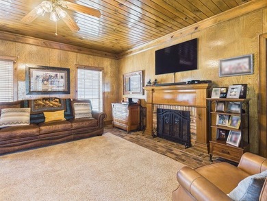 A true sanctuary for both horse lovers & lake enthusiasts, this - photo 13