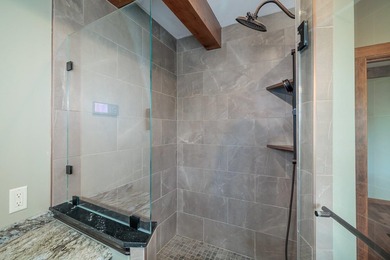 Deep mountain solitude meets uncompromising luxury for the elite - photo 26