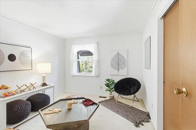 Welcome to Blue Heron Cove! This prestigious, tree-lined street - photo 29