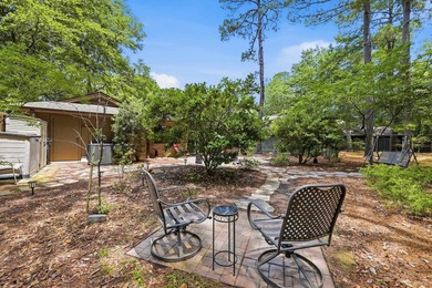 Don't miss the opportunity to own this lovely 2 bedroom 2 bath - photo 30