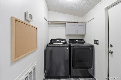 Welcome to this extensively renovated 4-bedroom, 2-bath home - photo 31