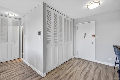 It's all about the View. Totally Renovated with an Open Kitchen - photo 2