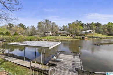 Welcome to your lakeside retreat with income potential already - photo 5