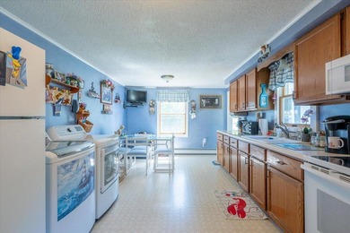Enjoy stunning views from this charming single-level home - photo 12