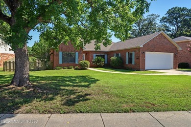 Move-in ready and just minutes from the beach! This beautiful - photo 1