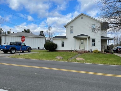 Evans Lake Home For Sale in Youngstown Ohio