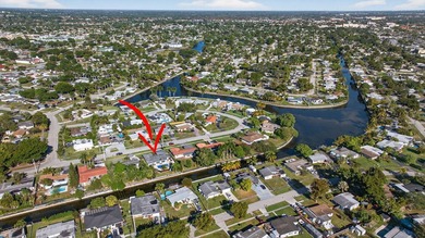 Waterfront Florida ranch on the navigable Stranahan River with - photo 1