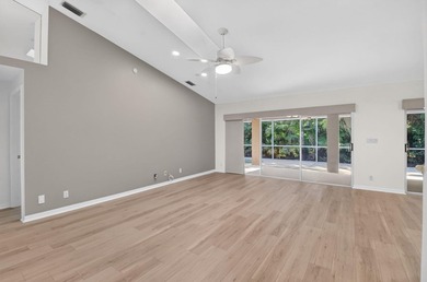 Move right into this beautifully updated 4-bedroom, 3-bath - photo 11