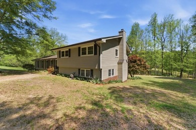 Charming Lakefront Retreat on 9.5 Acres - Private, Peaceful, and - photo 3