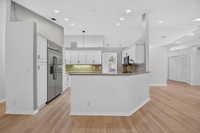 Move right into this beautifully updated 4-bedroom, 3-bath - photo 15