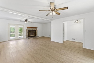 Charming Lakefront Retreat on 9.5 Acres - Private, Peaceful, and - photo 6