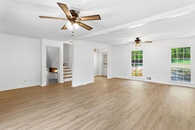 Charming Lakefront Retreat on 9.5 Acres - Private, Peaceful, and - photo 7