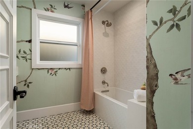 Welcome home to this charming Corona Highlands beach house - photo 20