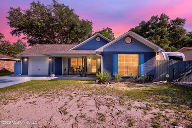 Beautifully updated and move-in ready! This charming 3-bedroom - photo 1