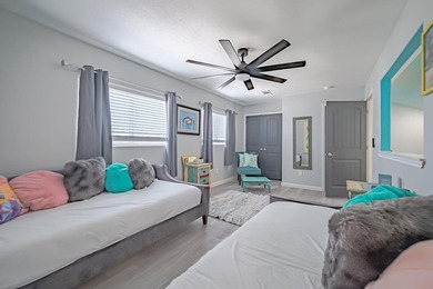 Enjoy the best of waterfront living at Gables of Copano Vista! - photo 31