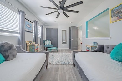 Enjoy the best of waterfront living at Gables of Copano Vista! - photo 32
