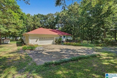 Welcome to lakefront living at its finest on beautiful Weiss - photo 3