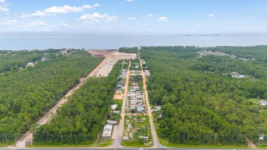This is not your typical Gulf Breeze dirt listing, and it should - photo 6