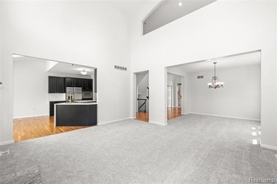 *****A CAPE-COD HOME (MASTER BEDROOM ON THE MAIN - photo 7