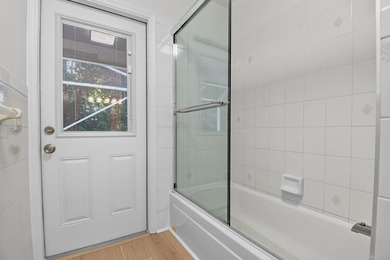 Move right into this beautifully updated 4-bedroom, 3-bath - photo 39