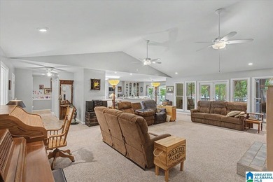 Welcome to lakefront living at its finest on beautiful Weiss - photo 10