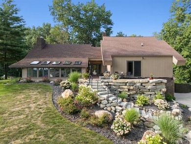 Additional listing photo 2