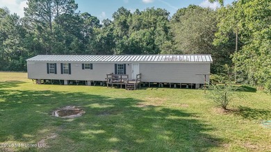 Income-Producing Property or Perfect First Home with Workshop! - photo 4