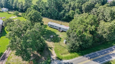 Income-Producing Property or Perfect First Home with Workshop! - photo 10