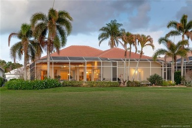This stunning three- bedroom, three bath home with NEW ROOF - photo 2