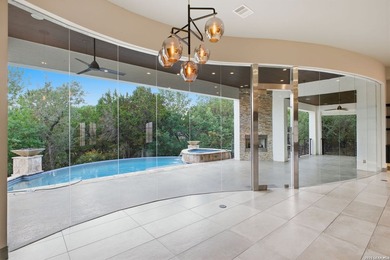 Luxury living in Dominion! Sprawling 1-story - photo 16