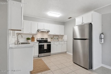 Beautifully updated 4-bedroom, 2-bath brick home with a - photo 9